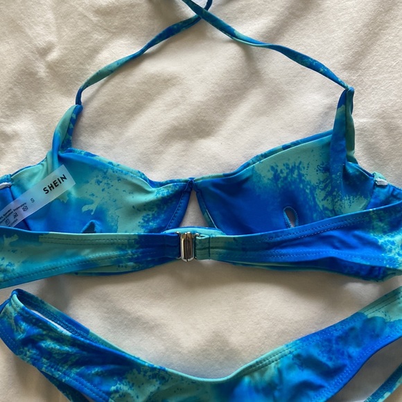 Bikini set - Picture 4 of 4